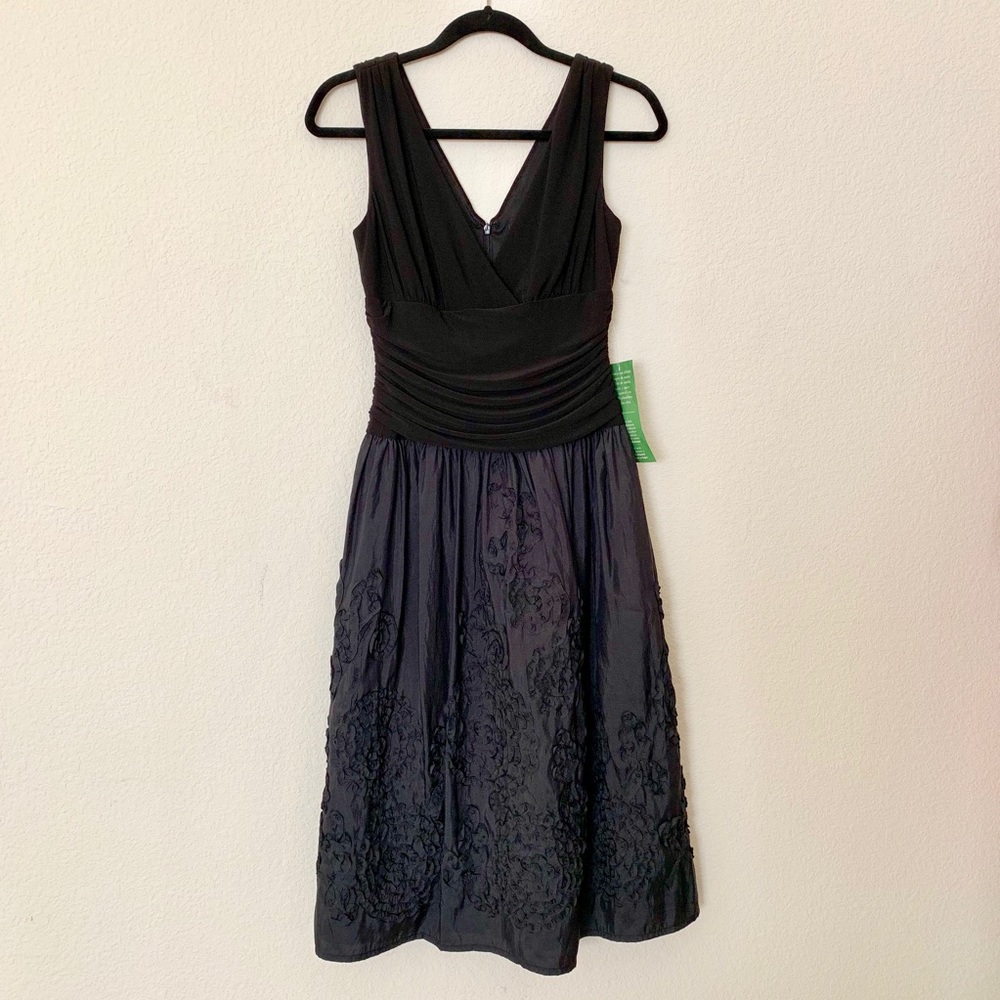 NWT, Jessica Howard - LBD with pinwheel detail, 6